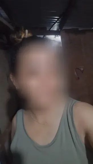 Elina, 40