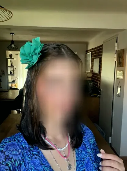 Elisa, 23