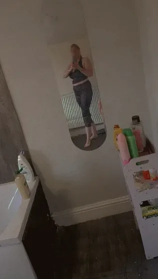 Emma, 40