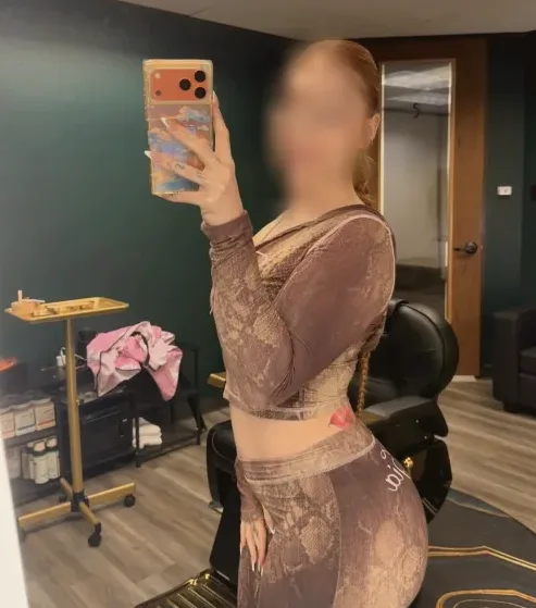 Josefina, 27