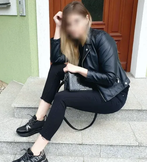 Nasra, 37