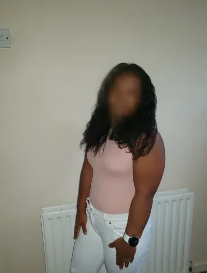 Noora, 24