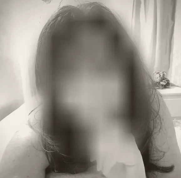 Olga, 37