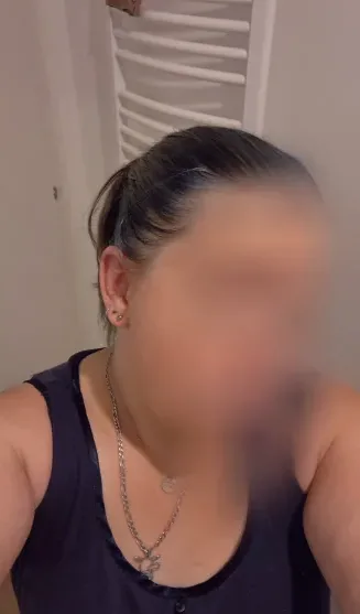 Sanni, 31